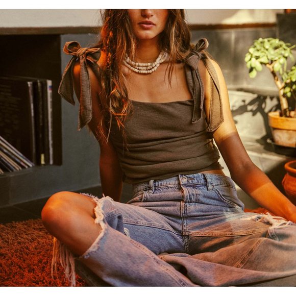 🎉LAST CHANCE🎉 NWT Free People New Dawn Flare Jeans / Victoria Blue - Picture 5 of 8